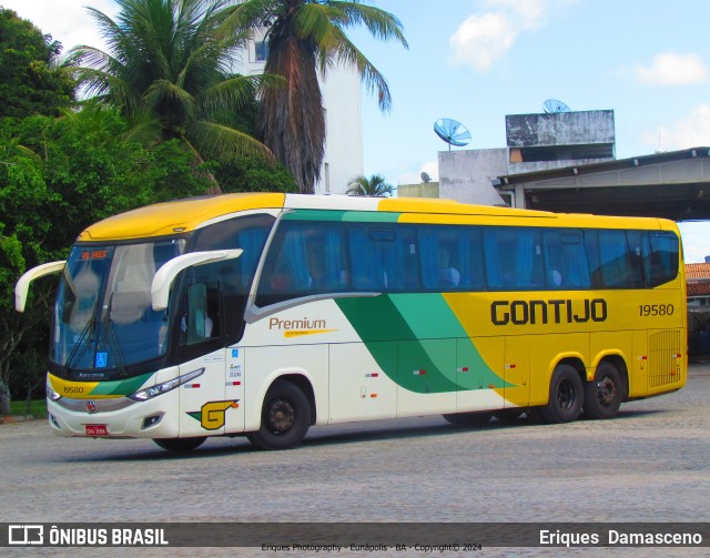Empresa Gontijo de Transportes 19580 na cidade de Eunápolis, Bahia, Brasil, por Eriques  Damasceno. ID da foto: 12085562.