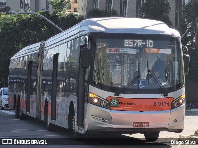 TRANSPPASS - Transporte de Passageiros 8 0174 na cidade de São Paulo, São Paulo, Brasil, por Diego Silva. ID da foto: 12085283.