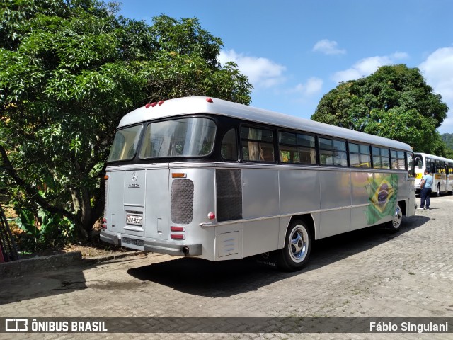 Ônibus Particulares 11 na cidade de Juiz de Fora, Minas Gerais, Brasil, por Fábio Singulani. ID da foto: 12085199.