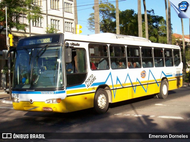 VTC - Viação Teresópolis Cavalhada 2176 na cidade de Porto Alegre, Rio Grande do Sul, Brasil, por Emerson Dorneles. ID da foto: 12085483.