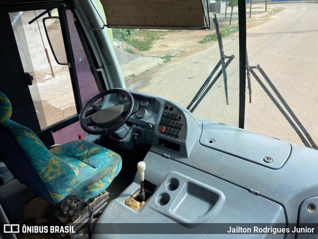 Ônibus Particulares 2050 na cidade de Petrolina, Pernambuco, Brasil, por Jailton Rodrigues Junior. ID da foto: 12085604.