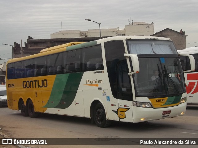 Empresa Gontijo de Transportes 12825 na cidade de Rio de Janeiro, Rio de Janeiro, Brasil, por Paulo Alexandre da Silva. ID da foto: 12086882.