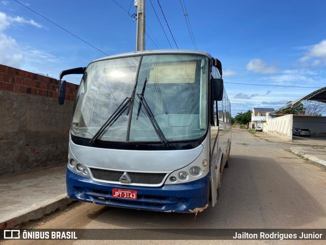 Ônibus Particulares 2050 na cidade de Petrolina, Pernambuco, Brasil, por Jailton Rodrigues Junior. ID da foto: 12085596.