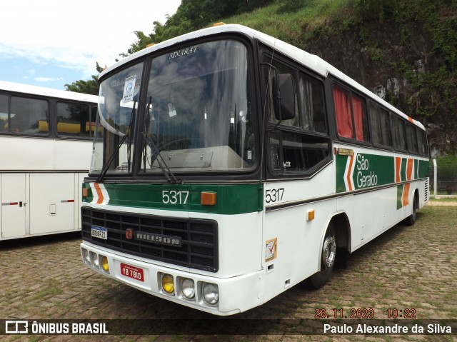 Ônibus Particulares 5317 na cidade de Campinas, São Paulo, Brasil, por Paulo Alexandre da Silva. ID da foto: 12086770.
