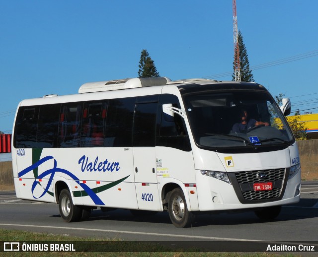Valetur Transportes Locação e Turismo 4020 na cidade de Guaratinguetá, São Paulo, Brasil, por Adailton Cruz. ID da foto: 12085883.