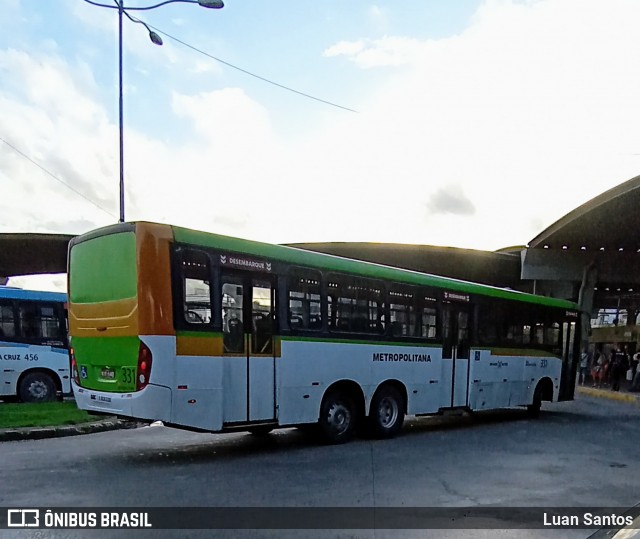 Empresa Metropolitana 331 na cidade de Recife, Pernambuco, Brasil, por Luan Santos. ID da foto: 12085629.
