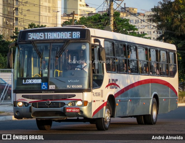 Auto Viação ABC RJ 105.069 na cidade de Niterói, Rio de Janeiro, Brasil, por André Almeida. ID da foto: 12086339.