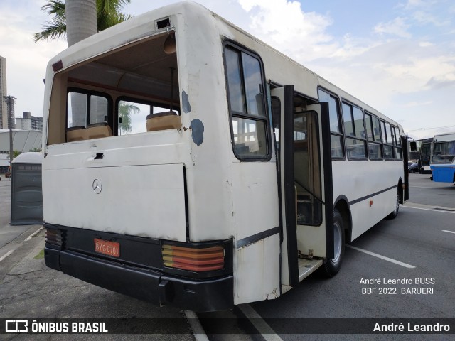 Ônibus Particulares  na cidade de Barueri, São Paulo, Brasil, por André Leandro. ID da foto: 12085169.