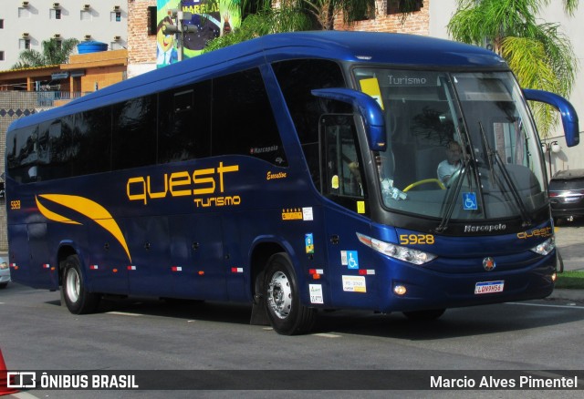 Quest Turismo - Quest Transportes de Passageiros e Cargas 5928 na cidade de Aparecida, São Paulo, Brasil, por Marcio Alves Pimentel. ID da foto: 12085341.