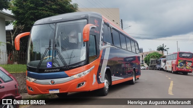 Ônibus Particulares  na cidade de Teutônia, Rio Grande do Sul, Brasil, por Henrique Augusto Allebrandt. ID da foto: 12086471.