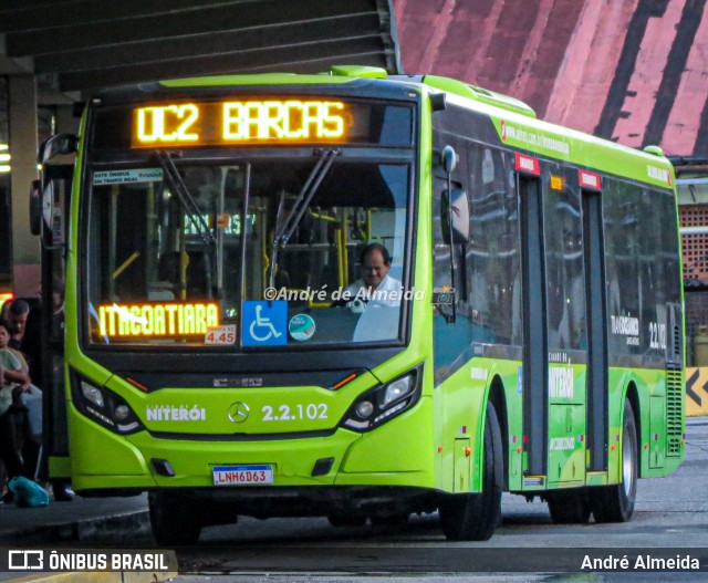 Santo Antônio Transportes Niterói 2.2.102 na cidade de Niterói, Rio de Janeiro, Brasil, por André Almeida. ID da foto: 12085118.
