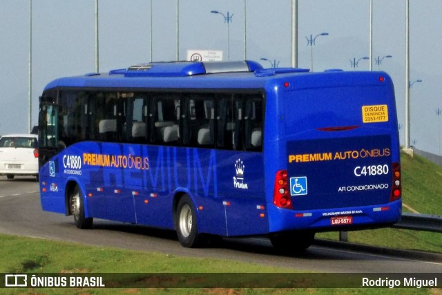 Premium Auto Ônibus C41880 na cidade de Rio de Janeiro, Rio de Janeiro, Brasil, por Rodrigo Miguel. ID da foto: 12087743.