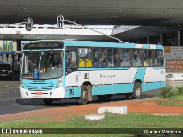 UTB - União Transporte Brasília 1310 na cidade de Brasília, Distrito Federal, Brasil, por Glauber Medeiros. ID da foto: 12087558.