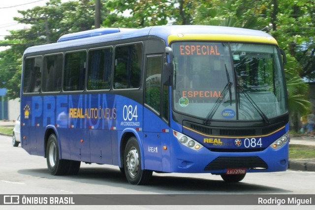 Real Auto Ônibus 084 na cidade de Rio de Janeiro, Rio de Janeiro, Brasil, por Rodrigo Miguel. ID da foto: 12087773.