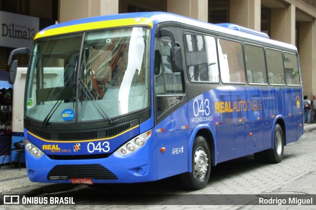 Real Auto Ônibus 043 na cidade de Rio de Janeiro, Rio de Janeiro, Brasil, por Rodrigo Miguel. ID da foto: 12087776.