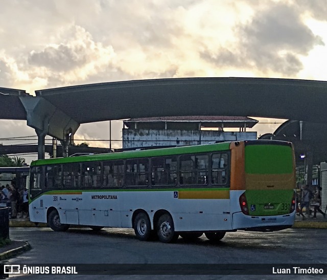 Empresa Metropolitana 331 na cidade de Recife, Pernambuco, Brasil, por Luan Timóteo. ID da foto: 12087657.