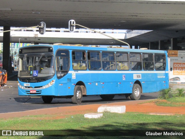 Taguatur - Taguatinga Transporte e Turismo 06956 na cidade de Brasília, Distrito Federal, Brasil, por Glauber Medeiros. ID da foto: 12087483.
