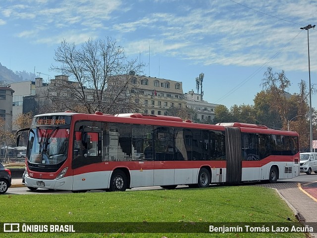 Metbus 1474 na cidade de Providencia, Santiago, Metropolitana de Santiago, Chile, por Benjamín Tomás Lazo Acuña. ID da foto: 12088221.