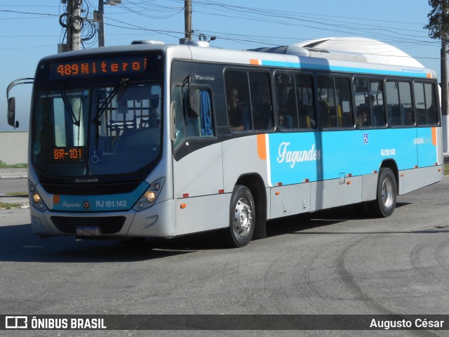 Auto Ônibus Fagundes RJ 101.142 na cidade de Niterói, Rio de Janeiro, Brasil, por Augusto César. ID da foto: 12089319.