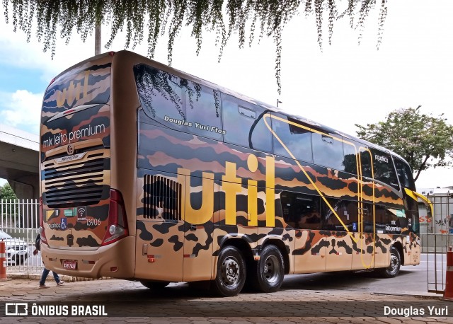 UTIL - União Transporte Interestadual de Luxo 13906 na cidade de Belo Horizonte, Minas Gerais, Brasil, por Douglas Yuri. ID da foto: 12089408.