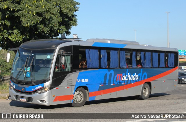 Transportes Machado RJ 162.086 na cidade de Rio de Janeiro, Rio de Janeiro, Brasil, por Acervo NevesRJPhotos©. ID da foto: 12089204.