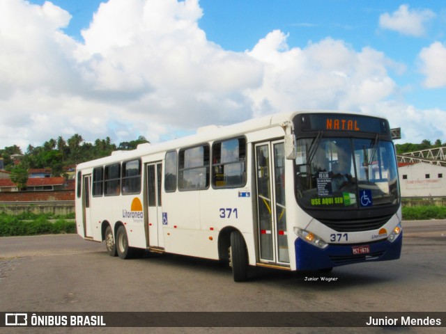 Litorânea Transportes 371 na cidade de São José de Mipibu, Rio Grande do Norte, Brasil, por Junior Mendes. ID da foto: 12090185.
