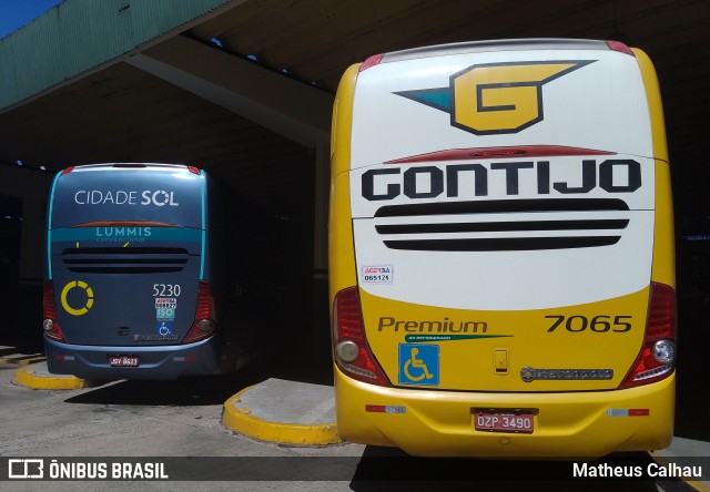 Empresa Gontijo de Transportes 7065 na cidade de Salvador, Bahia, Brasil, por Matheus Calhau. ID da foto: 12091319.