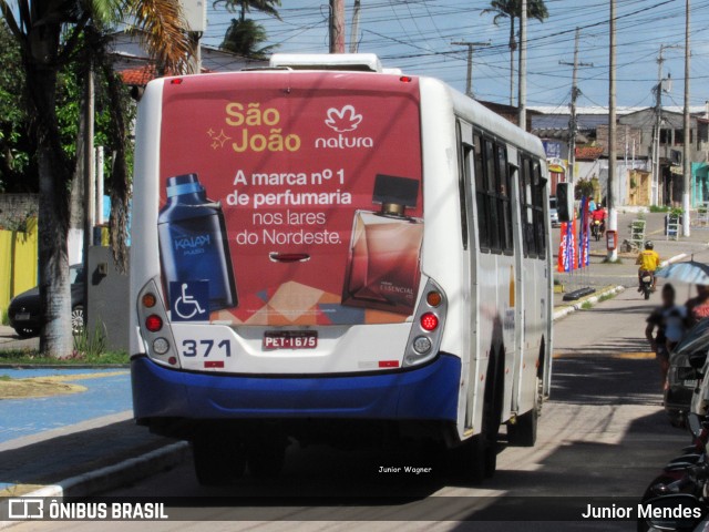 Litorânea Transportes 371 na cidade de São José de Mipibu, Rio Grande do Norte, Brasil, por Junior Mendes. ID da foto: 12090158.