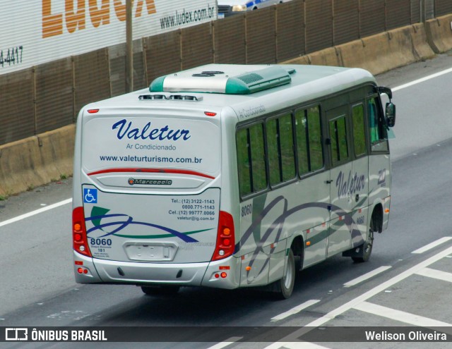 Valetur Transportes Locação e Turismo 8060 na cidade de Aparecida, São Paulo, Brasil, por Welison Oliveira. ID da foto: 12090930.