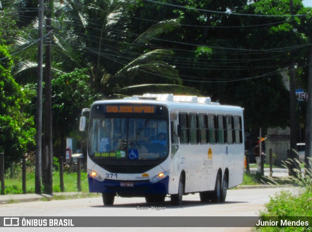 Litorânea Transportes 371 na cidade de São José de Mipibu, Rio Grande do Norte, Brasil, por Junior Mendes. ID da foto: 12090146.