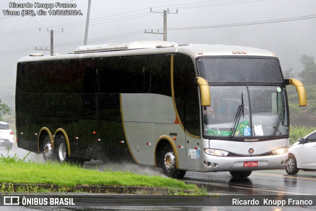 Ônibus Particulares 7288 na cidade de Viana, Espírito Santo, Brasil, por Ricardo  Knupp Franco. ID da foto: 12090735.