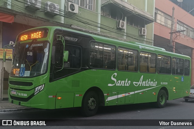 Transportes Santo Antônio RJ 161.104 na cidade de Duque de Caxias, Rio de Janeiro, Brasil, por Vitor Dasneves. ID da foto: 12090511.