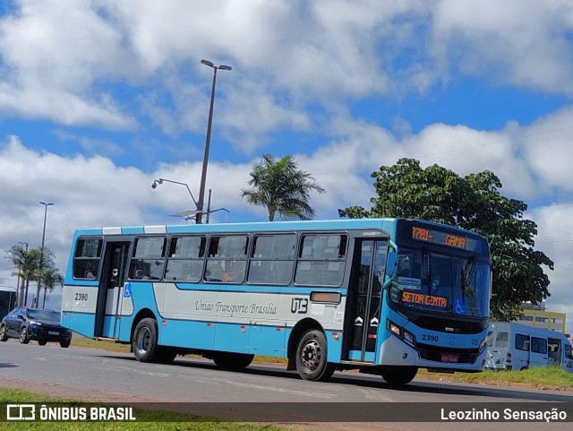 UTB - União Transporte Brasília 2390 na cidade de Santa Maria, Distrito Federal, Brasil, por Leozinho Sensação. ID da foto: 12090753.