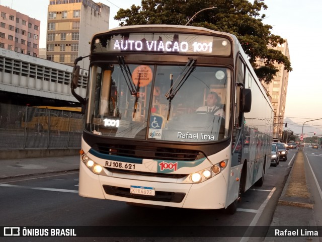 Auto Viação 1001 RJ 108.621 na cidade de Niterói, Rio de Janeiro, Brasil, por Rafael Lima. ID da foto: 12092112.