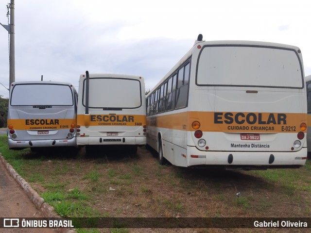 Escolares E-0430 na cidade de Uberlândia, Minas Gerais, Brasil, por Gabriel Oliveira. ID da foto: 12092212.