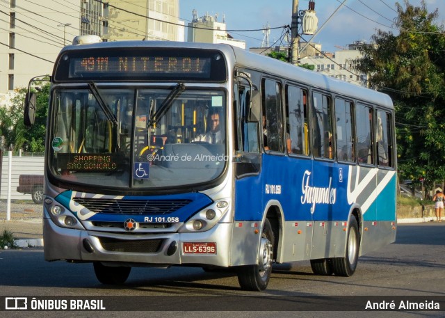 Auto Ônibus Fagundes RJ 101.058 na cidade de Niterói, Rio de Janeiro, Brasil, por André Almeida. ID da foto: 12091533.