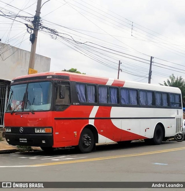 Ônibus Particulares  na cidade de Limeira, São Paulo, Brasil, por André Leandro. ID da foto: 12093364.