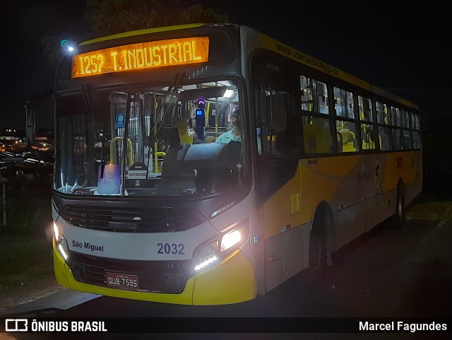 Transporte Urbano São Miguel 2032 na cidade de Uberlândia, Minas Gerais, Brasil, por Marcel Fagundes. ID da foto: 12092115.