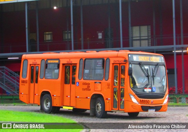 Auto Viação Mercês MI850 na cidade de Curitiba, Paraná, Brasil, por Alessandro Fracaro Chibior. ID da foto: 12092160.