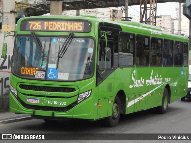 Transportes Santo Antônio RJ 161.202 na cidade de Duque de Caxias, Rio de Janeiro, Brasil, por Pedro Vinicius. ID da foto: 12093163.
