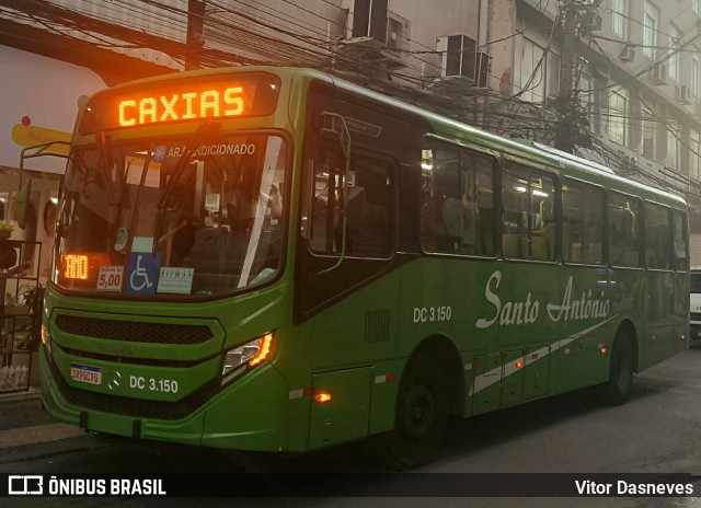 Transportes Santo Antônio DC 3.150 na cidade de Duque de Caxias, Rio de Janeiro, Brasil, por Vitor Dasneves. ID da foto: 12091717.