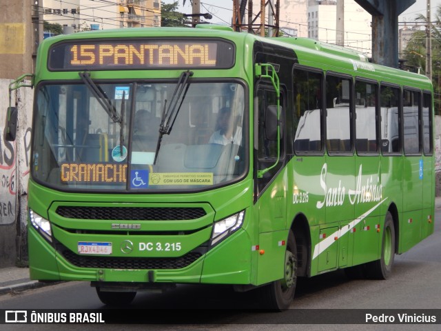 Transportes Santo Antônio DC 3.215 na cidade de Duque de Caxias, Rio de Janeiro, Brasil, por Pedro Vinicius. ID da foto: 12093127.