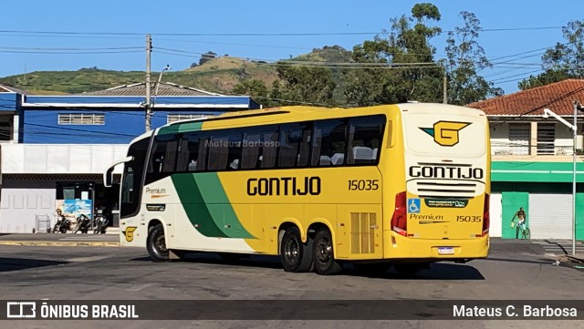 Empresa Gontijo de Transportes 15035 na cidade de Santa Rita do Sapucaí, Minas Gerais, Brasil, por Mateus C. Barbosa. ID da foto: 12093645.