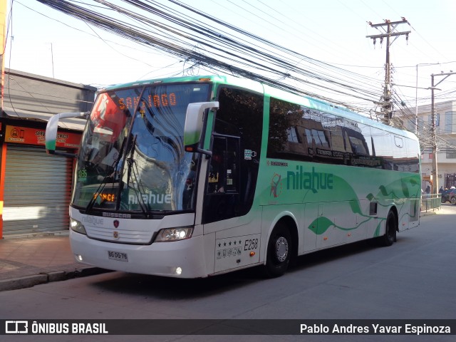 Buses Nilahue E258 na cidade de Santa Cruz, Colchagua, Libertador General Bernardo O'Higgins, Chile, por Pablo Andres Yavar Espinoza. ID da foto: 12094517.