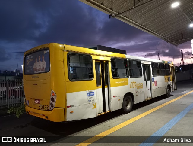 Plataforma Transportes 30132 na cidade de Salvador, Bahia, Brasil, por Adham Silva. ID da foto: 12096646.