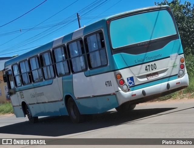 UTB - União Transporte Brasília 4700 na cidade de Padre Bernardo, Goiás, Brasil, por Pietro Ribeiro. ID da foto: 12094396.
