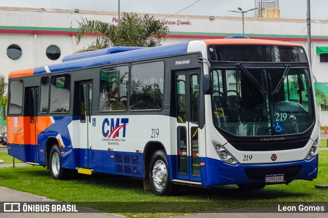CMT - Consórcio Metropolitano Transportes 219 na cidade de Várzea Grande, Mato Grosso, Brasil, por Leon Gomes. ID da foto: 12095560.