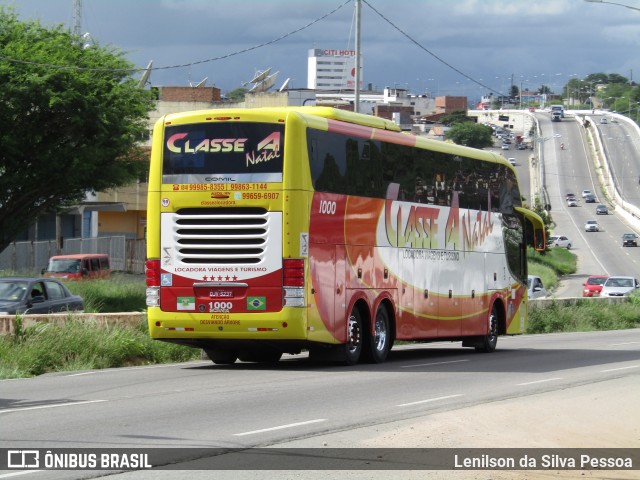 Classe A Natal Locadora 1000 na cidade de Caruaru, Pernambuco, Brasil, por Lenilson da Silva Pessoa. ID da foto: 12096489.