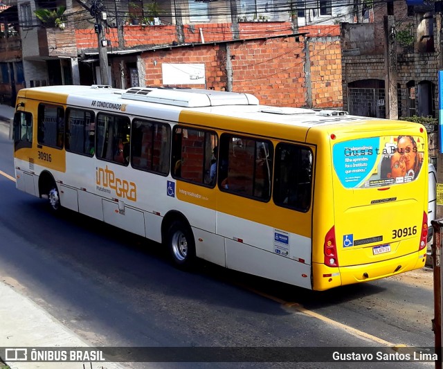 Plataforma Transportes 30916 na cidade de Salvador, Bahia, Brasil, por Gustavo Santos Lima. ID da foto: 12094649.