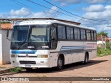 Ônibus Particulares  na cidade de Morro do Chapéu, Bahia, Brasil, por Arnaud Rocha. ID da foto: :id.